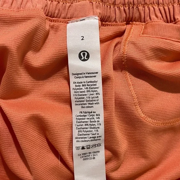 ☄️ Lululemon Size 2 Orange Hotty Hot High-Rise Lined Shorts (4” Inseam) - Picture 12 of 15